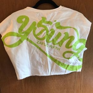 Fun crop top workout shirt.